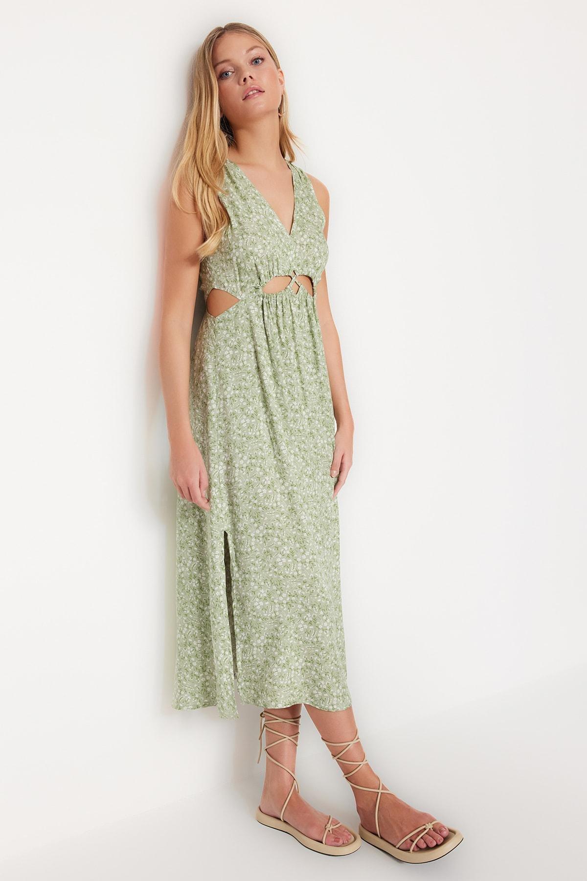 Trendyol - Green Floral V-Neck Shift Dress