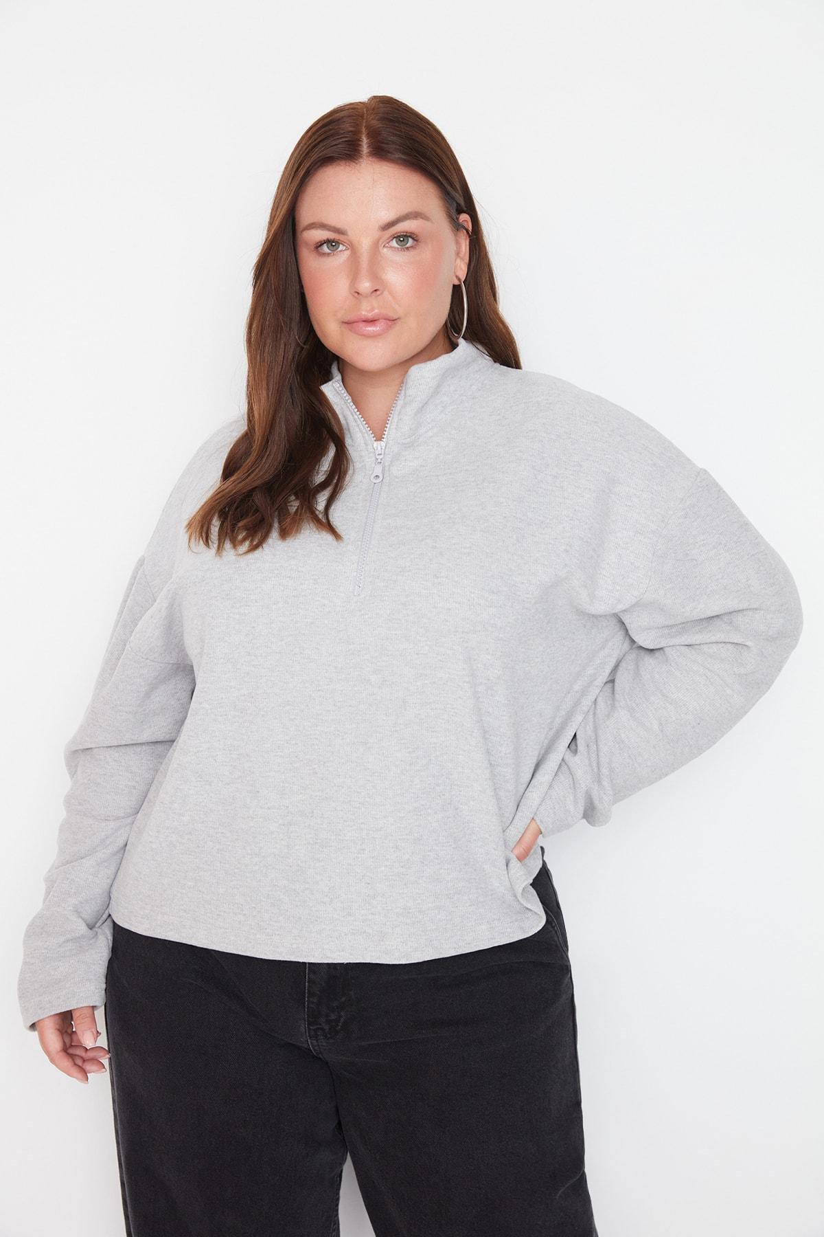 Trendyol - Grey Regular Plus Size Sweatshirt