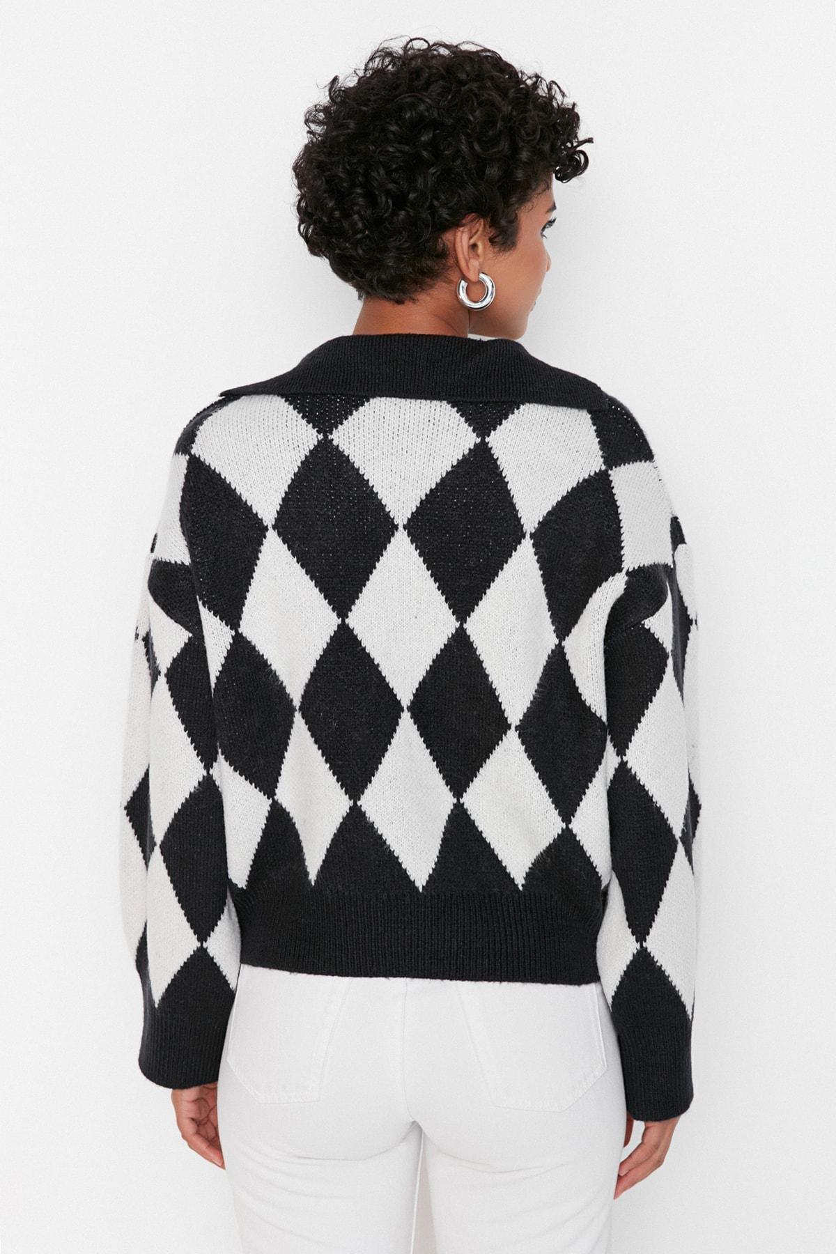Trendyol - Black Printed Oversize Sweater