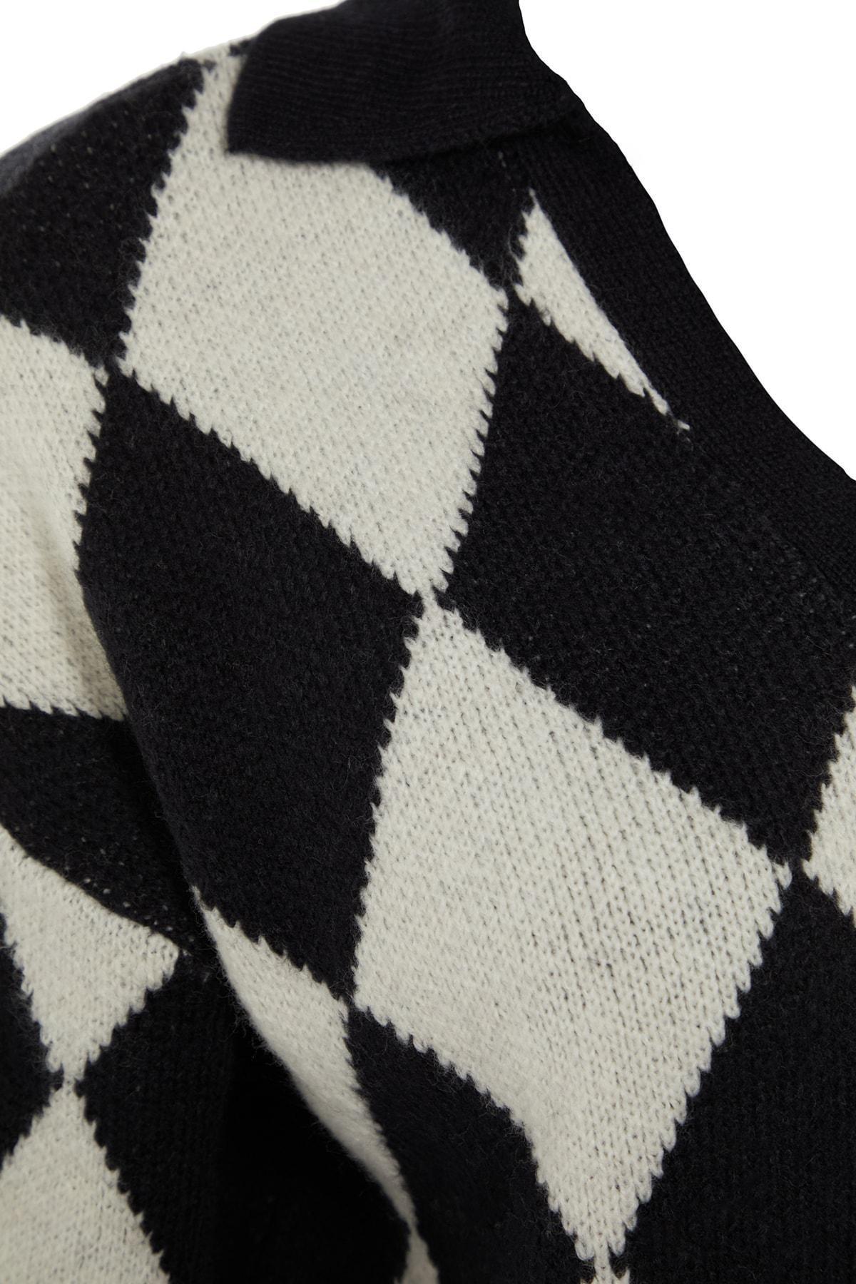 Trendyol - Black Printed Oversize Sweater