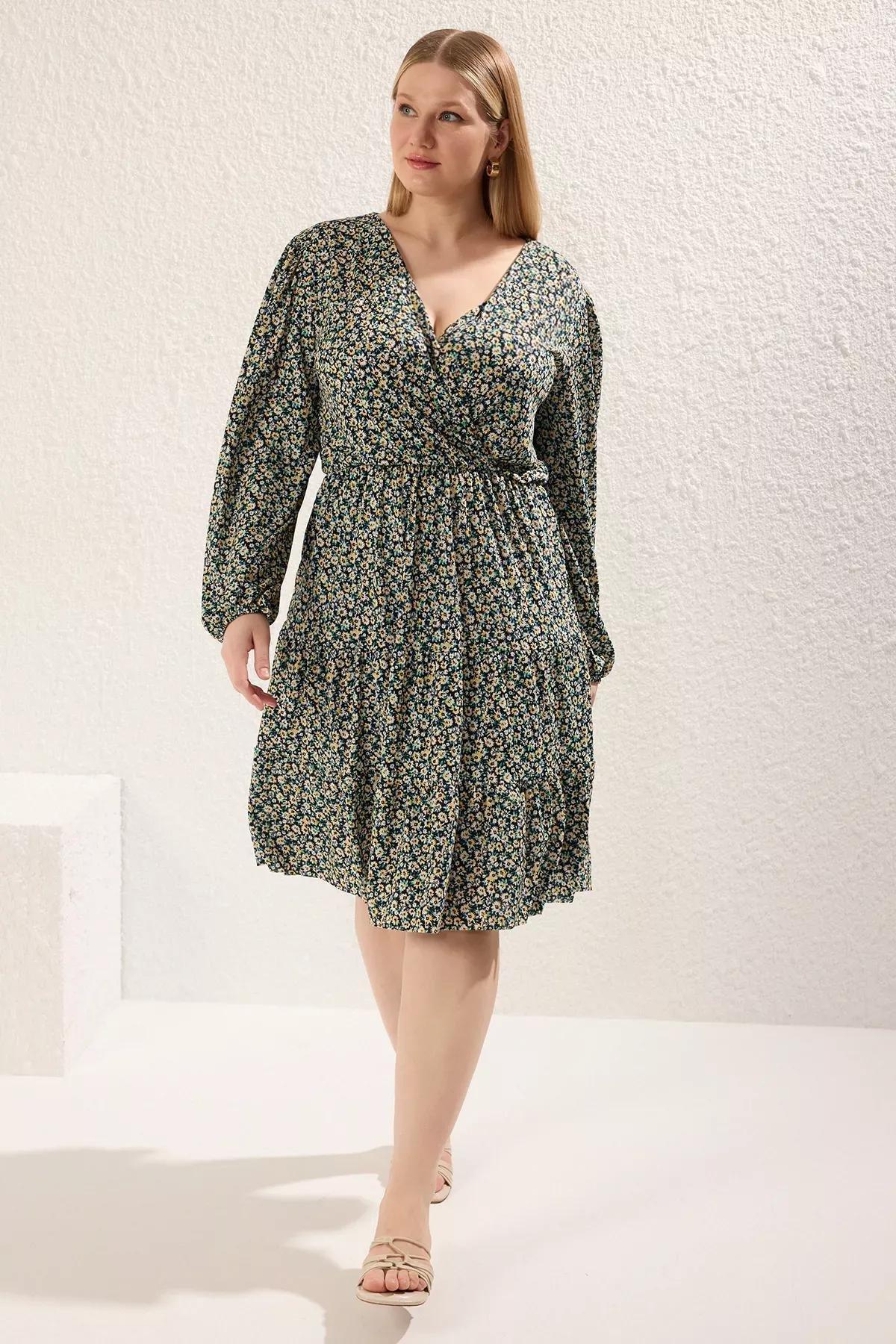 Multicolour Knitted Plus-Size Dress, , large image number 0