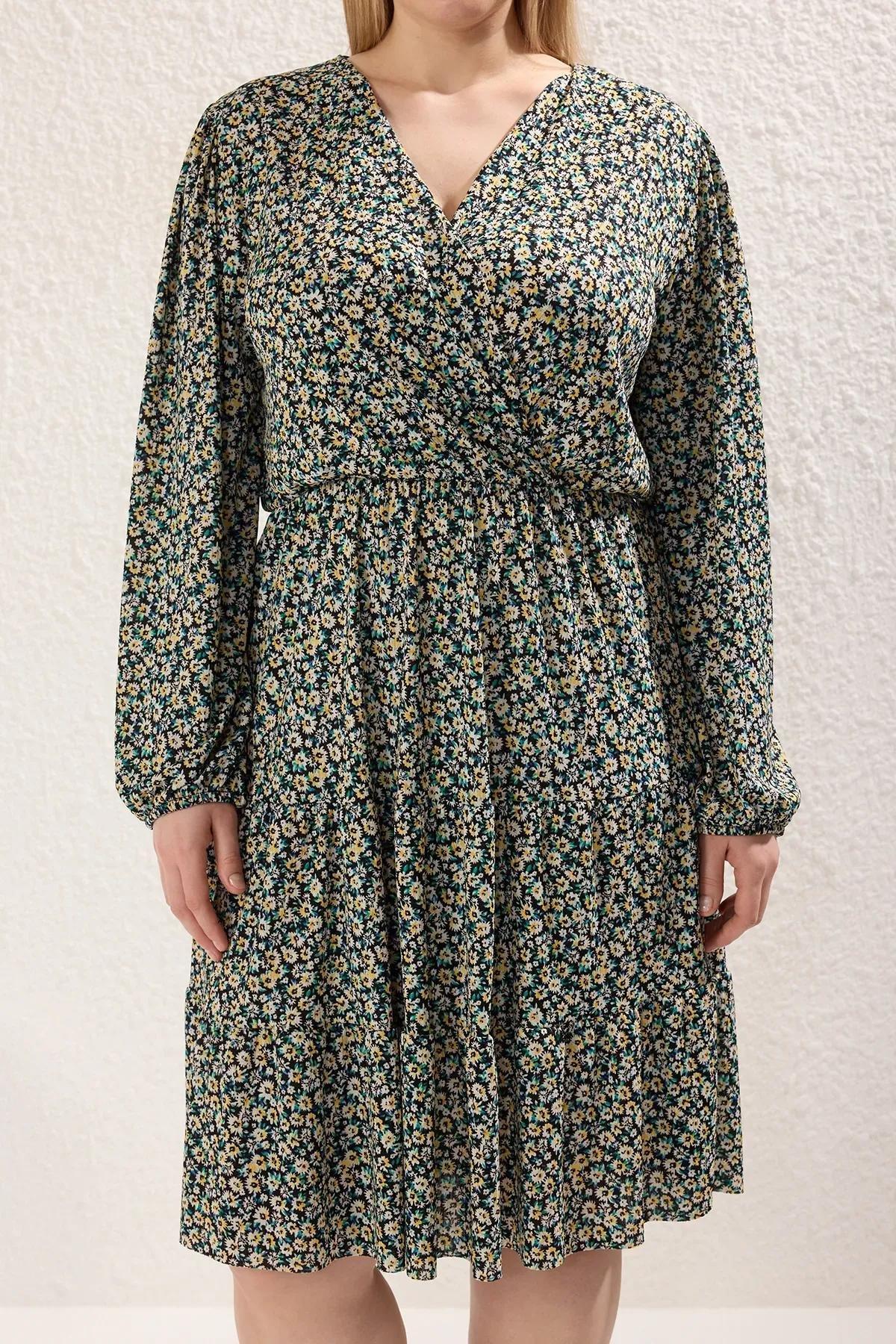 Multicolour Knitted Plus-Size Dress, , large image number 2