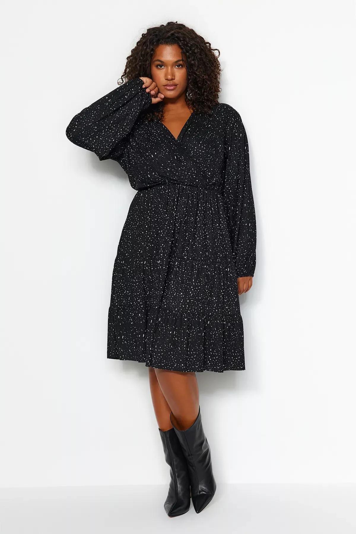 Black A-Line Plus Size Mini Dress, , large image number 2
