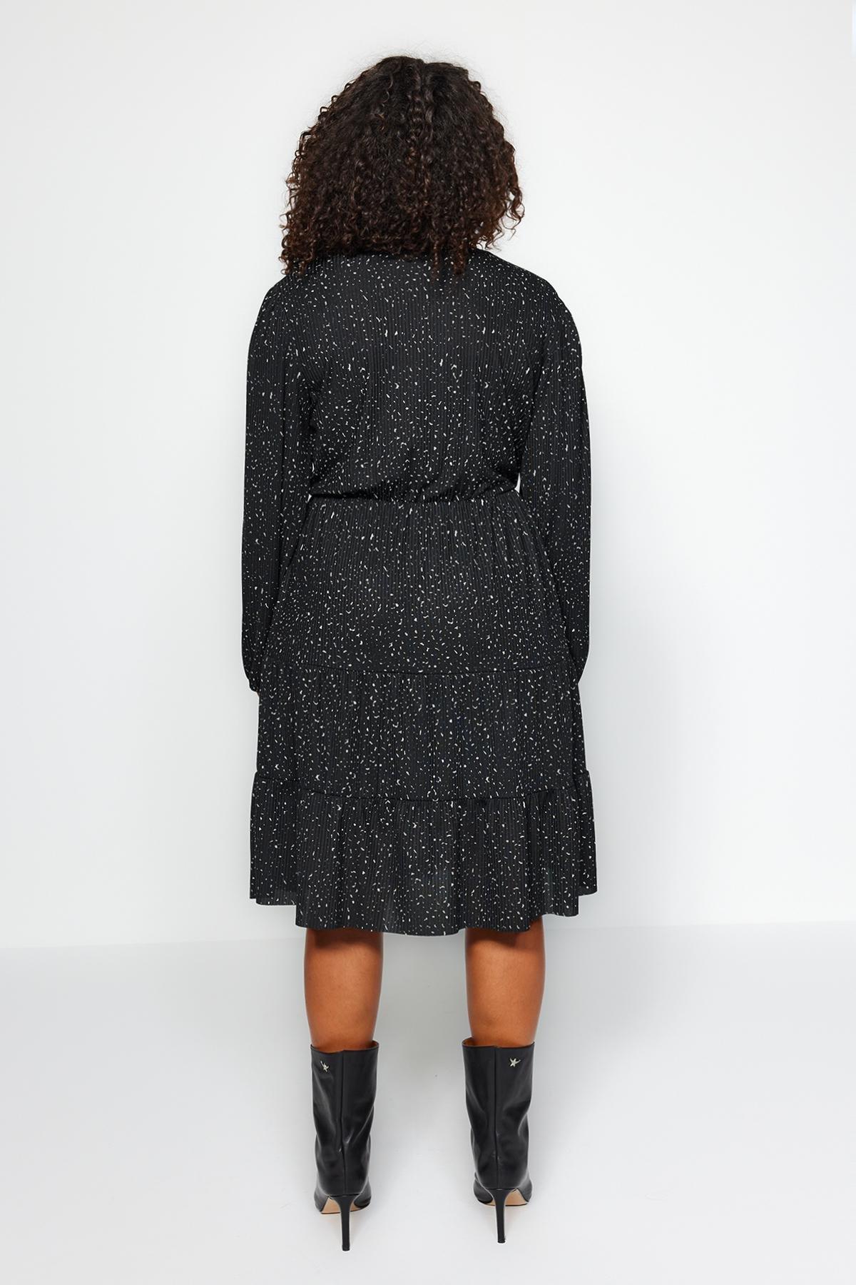 Black A-Line Plus Size Mini Dress, , large image number 5