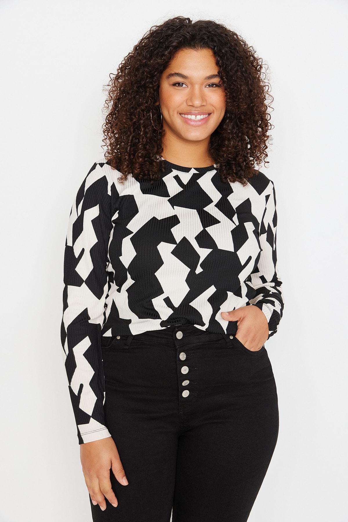 Multicolour Crew Neck Plus Size Blouse, , large image number 1