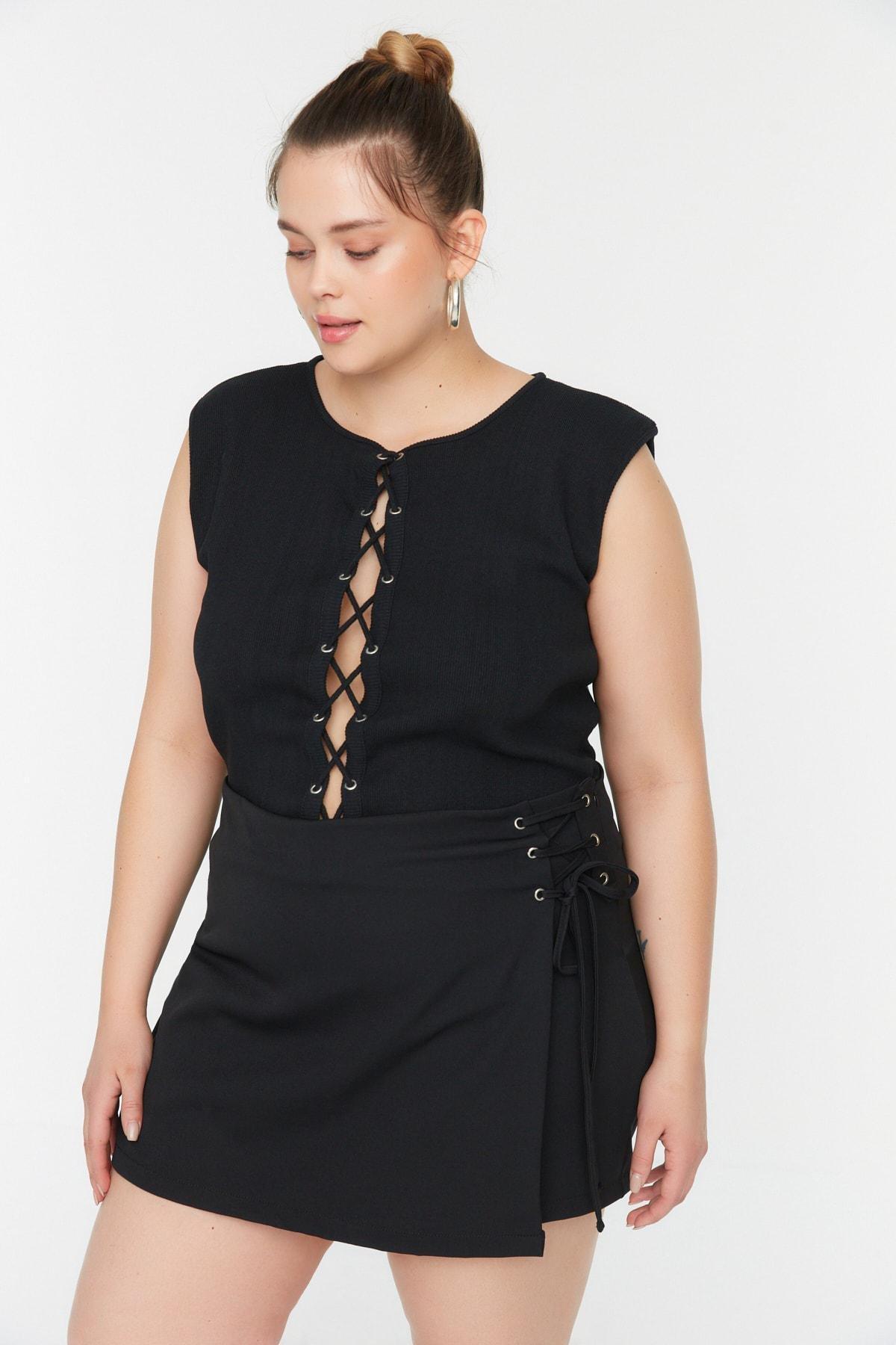 Black High Waist Plus Size Shorts, , large image number 0