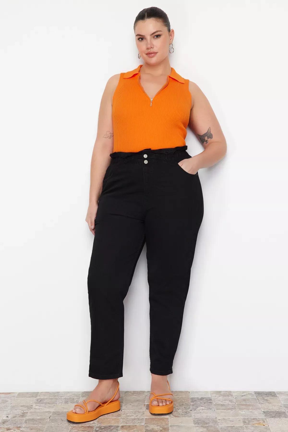 Black High Waist Mom Plus Size Jeans, , large image number 1