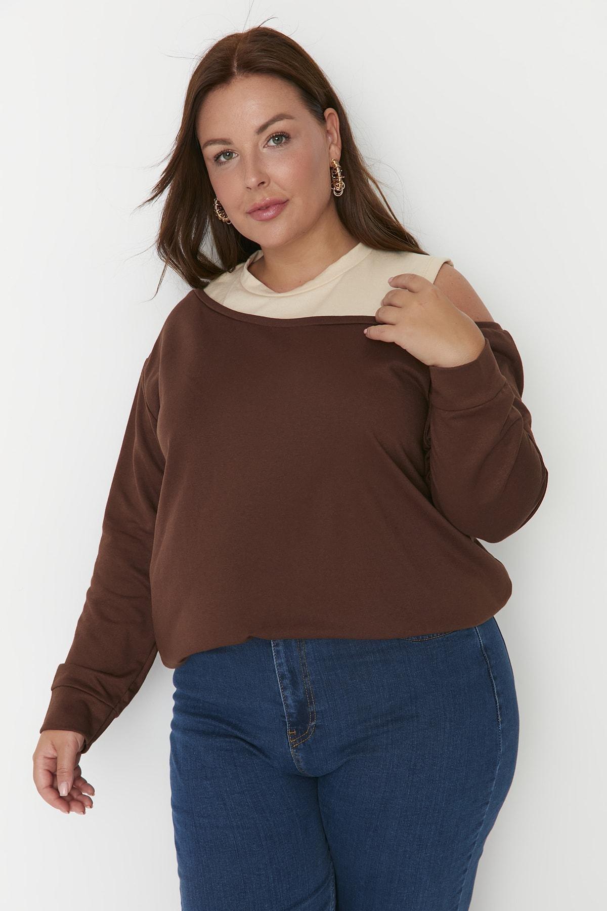 Brown Crew Neck Plus Size Sweatshirt, , large image number 1