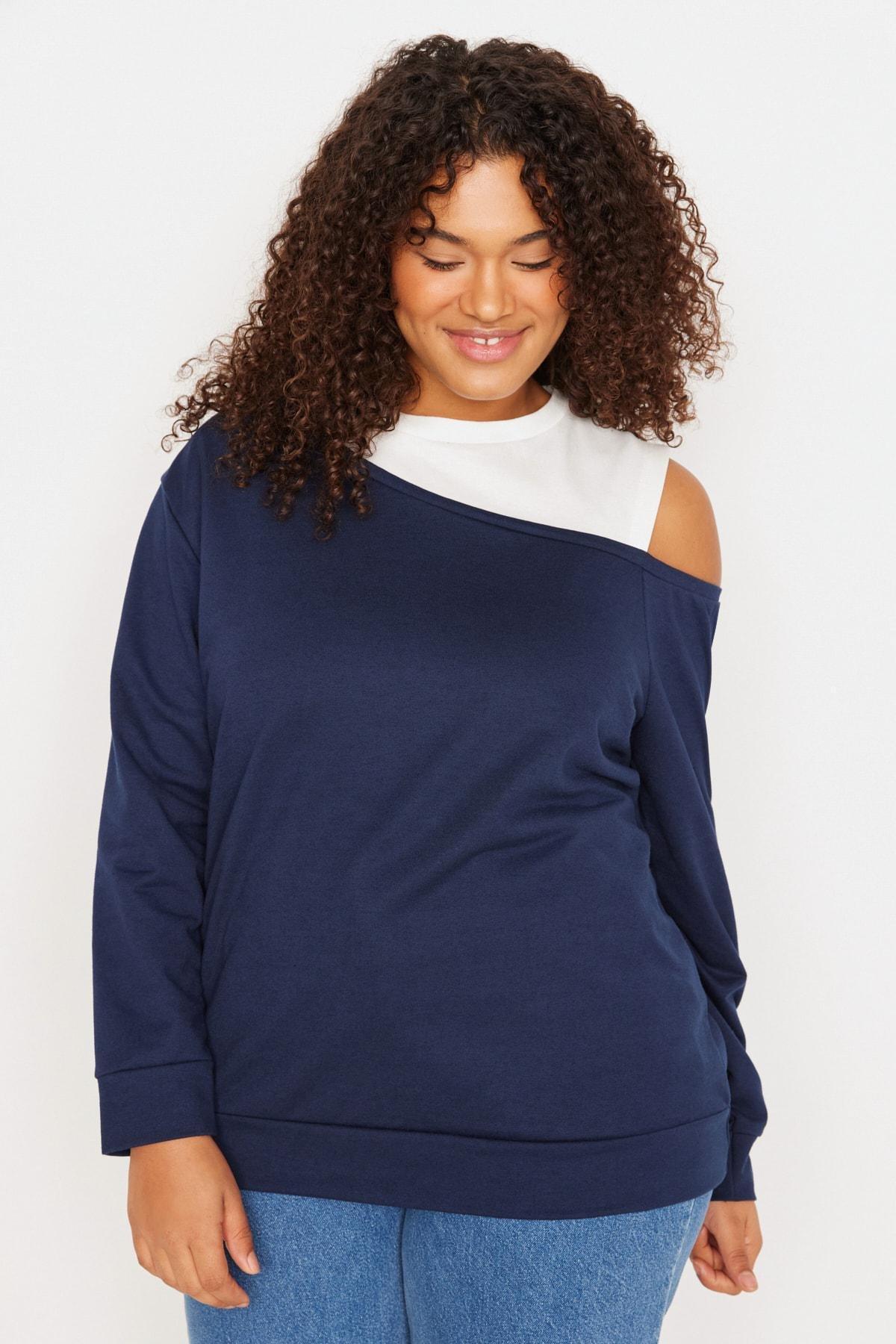 Navy Regular Plus Size Sweatshirt, , large image number 1