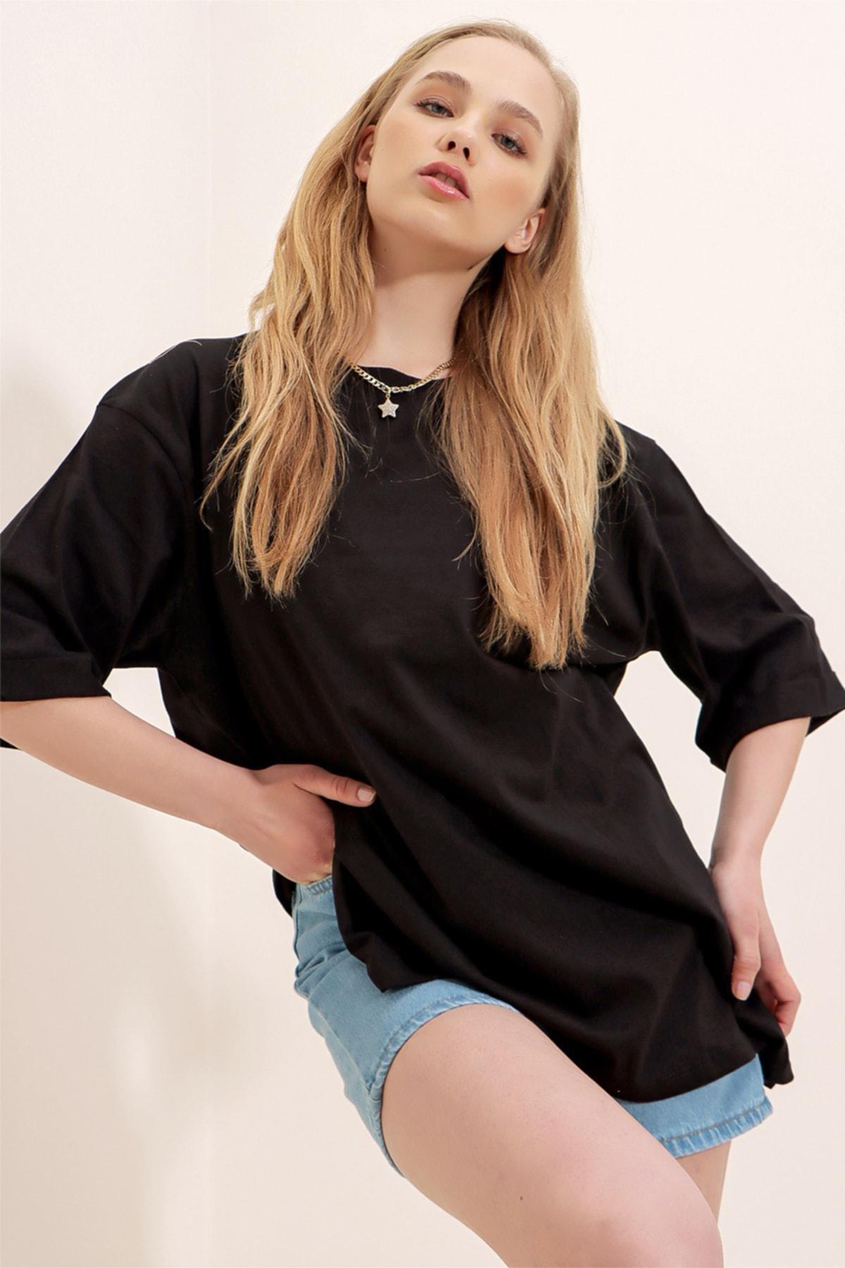 Alacati - Black Crew Neck Cotton Oversize T-Shirt