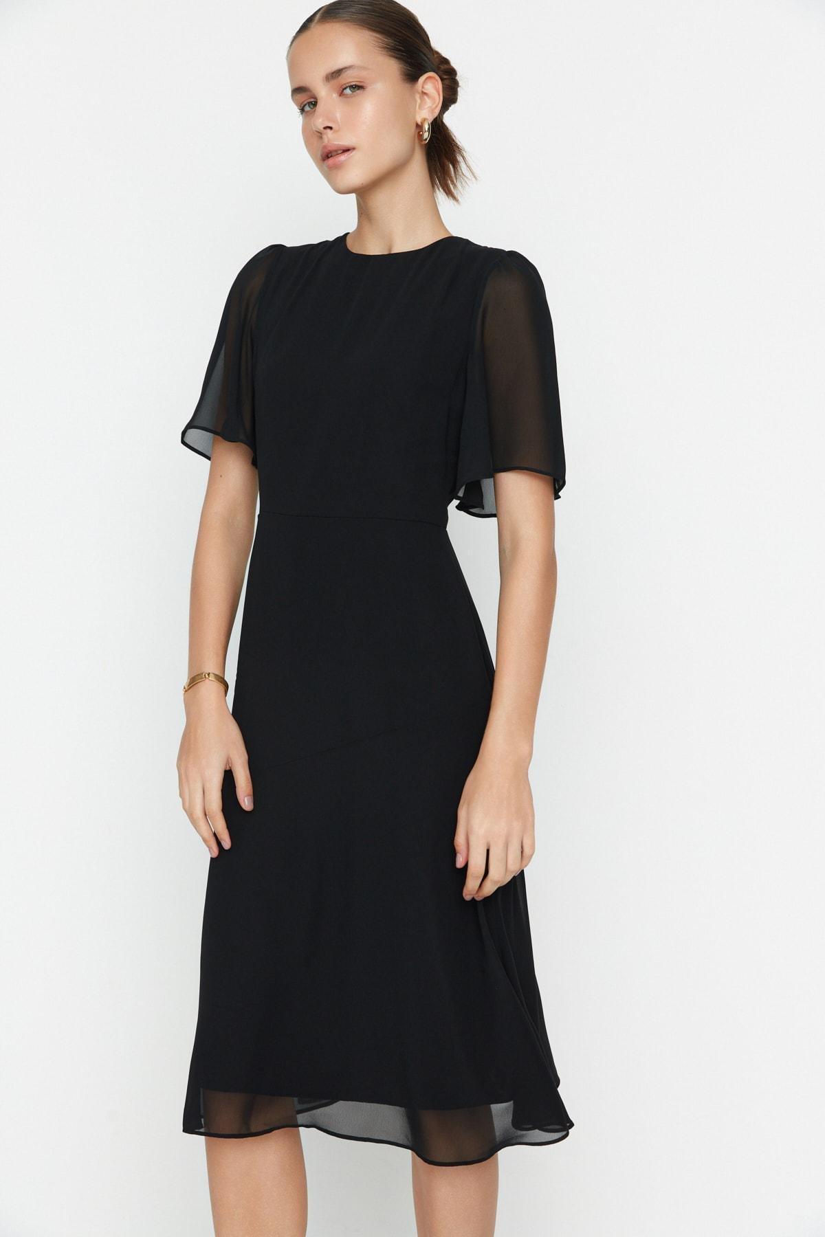 Black A-Line Crew Neck Dress, , large image number 1