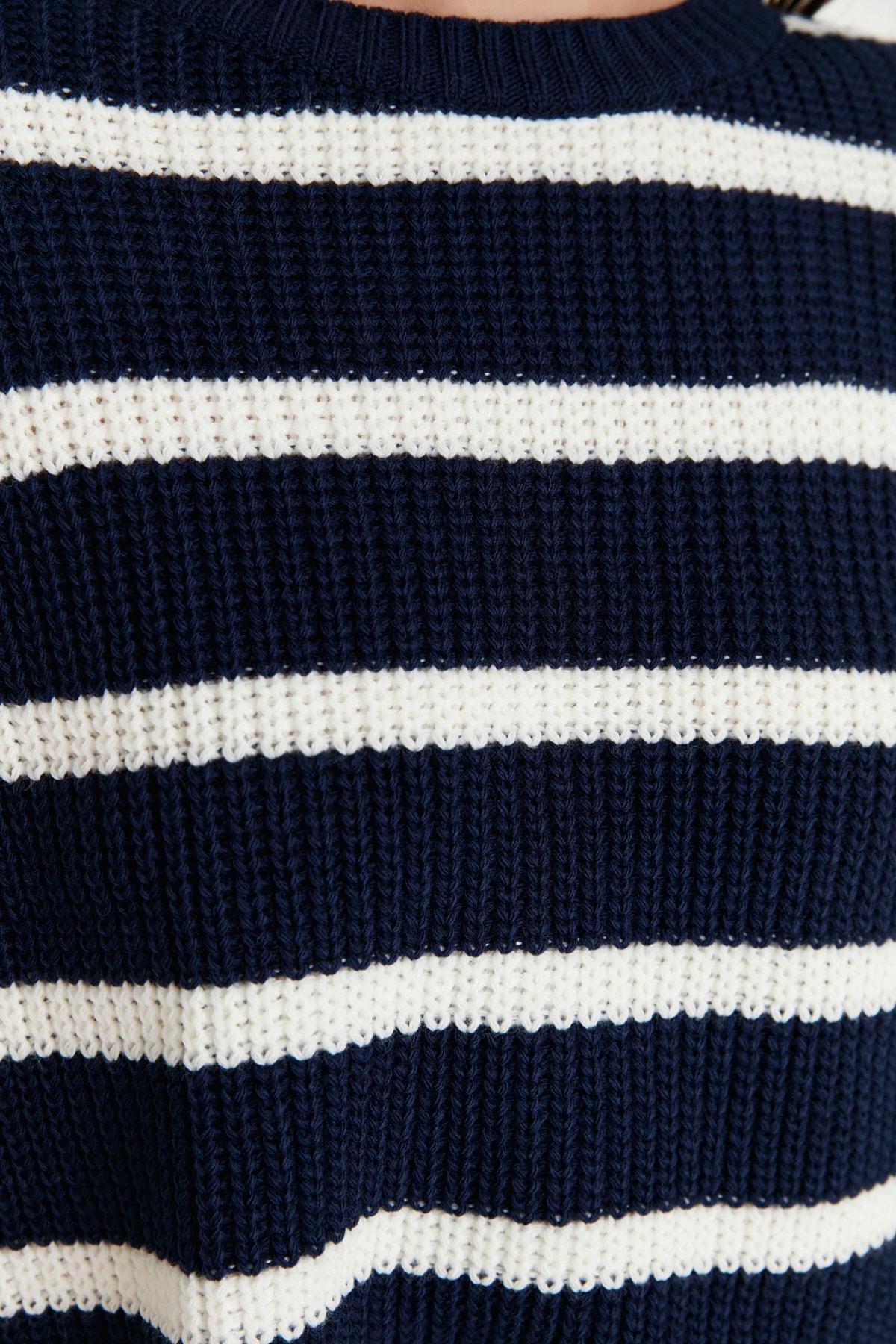Navy Crew Neck Striped Sweater, , large image number 3