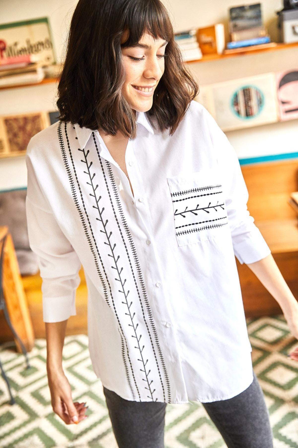 White Pocket Detailed Printed Woven Shirt, , large image number 0