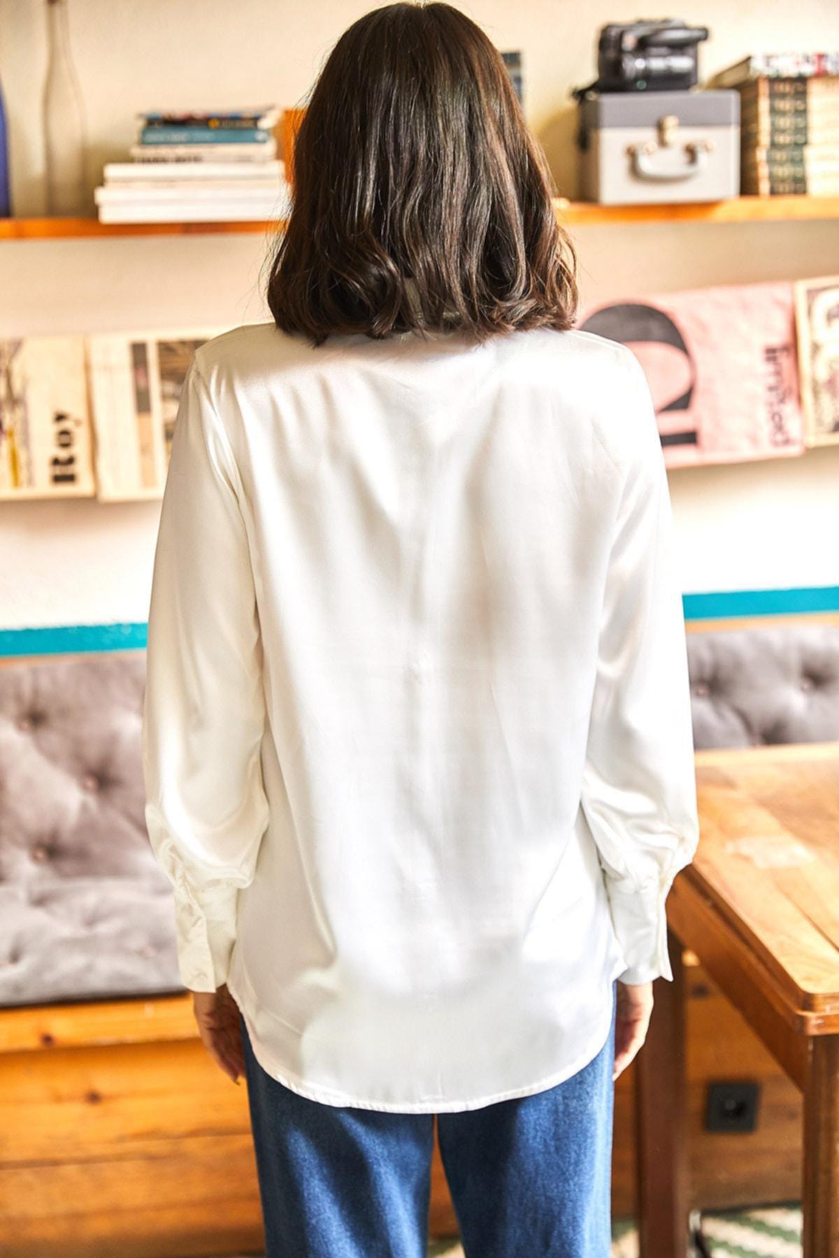 Ecru Satin Finish Blouse, , large image number 3