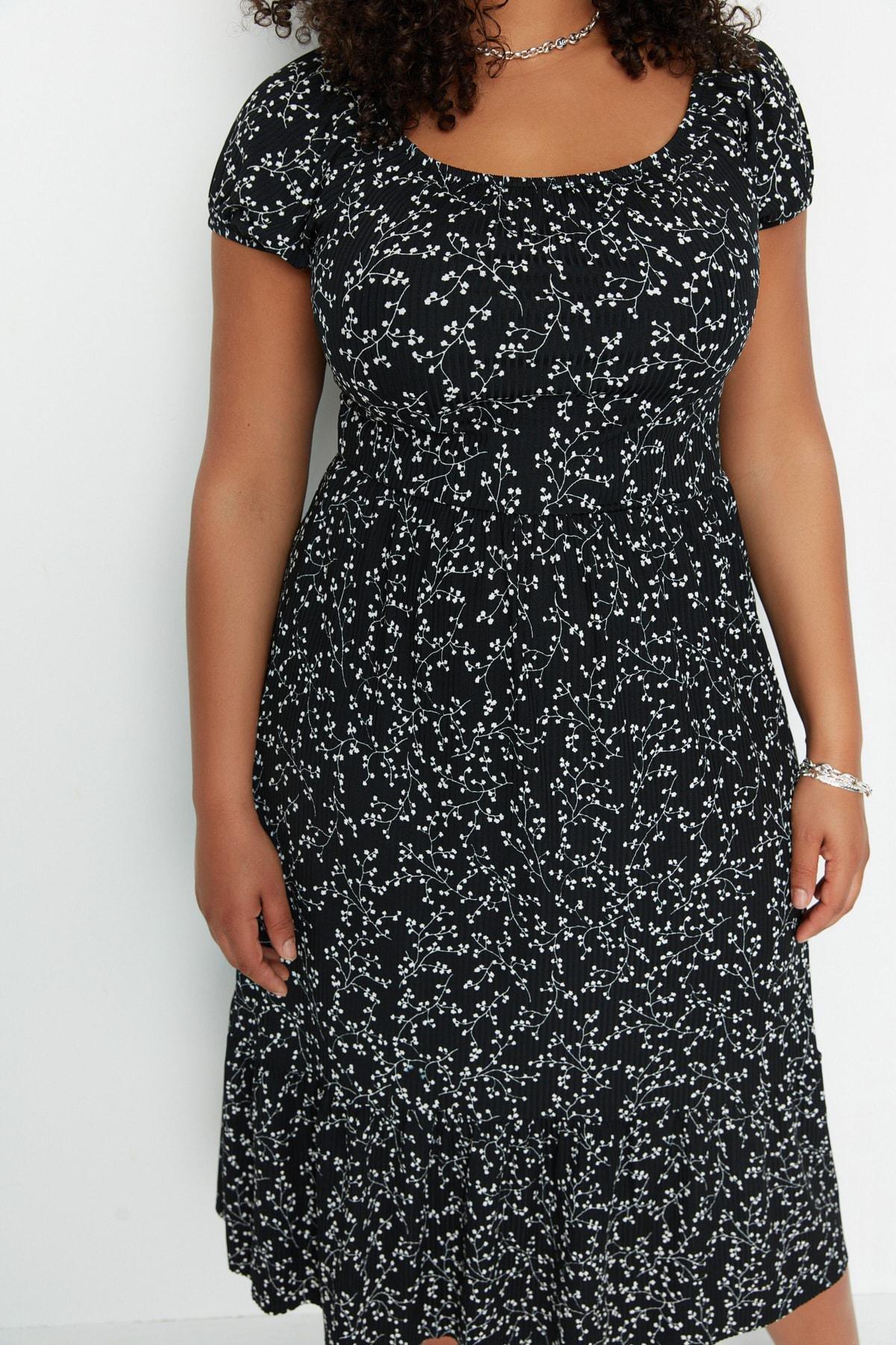 Black Off-Shoulder Plus Size Dress, , large image number 2