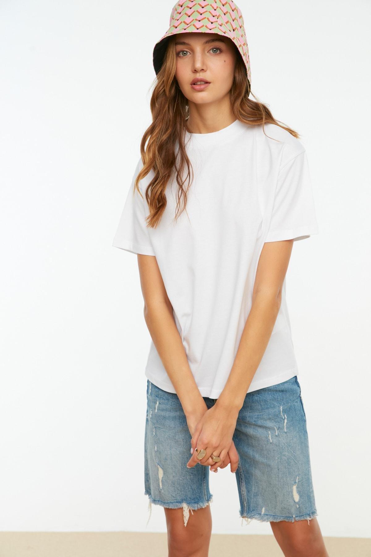 White Regular T-Shirt, , large image number 0