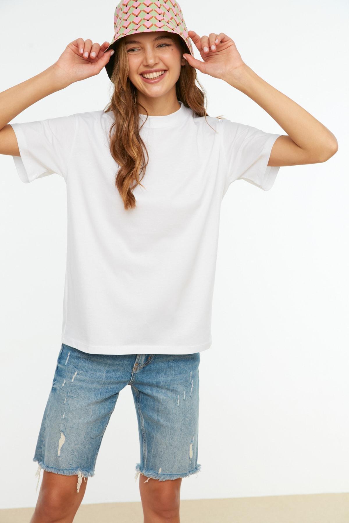 White Regular T-Shirt, , large image number 1