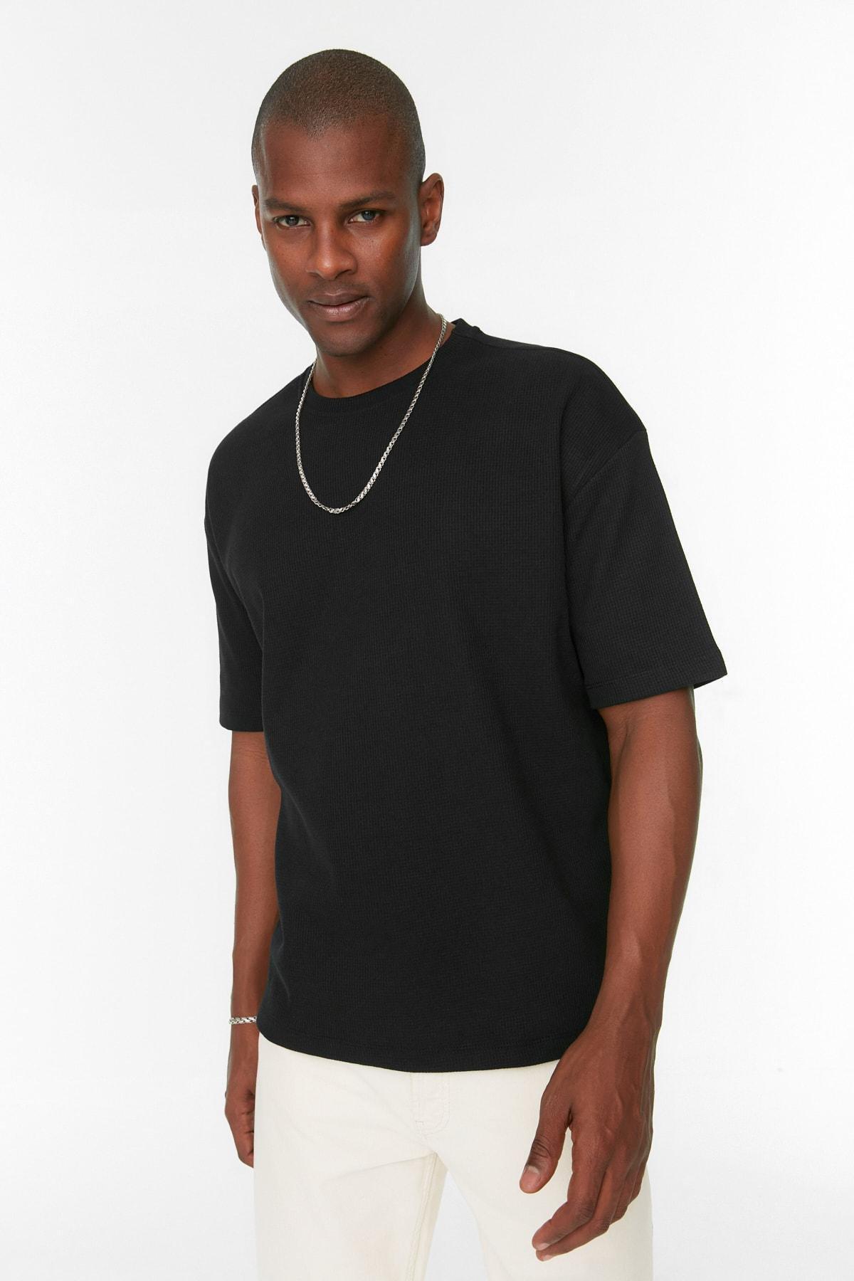 Black Oversize Crew Neck Tshirt, , large image number 2