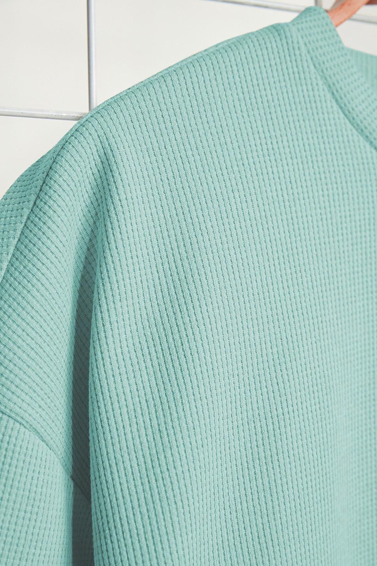 Green Oversize T-Shirt, , large image number 2