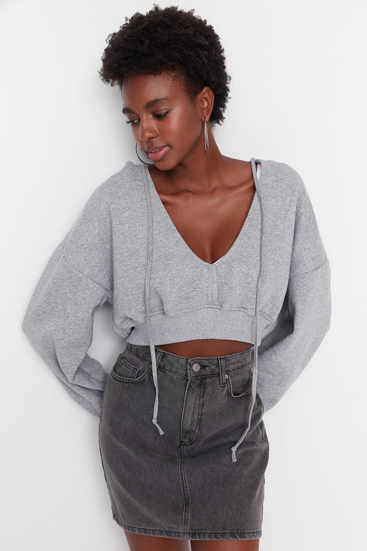 Trendyol - Gray V Neck Sweatshirt