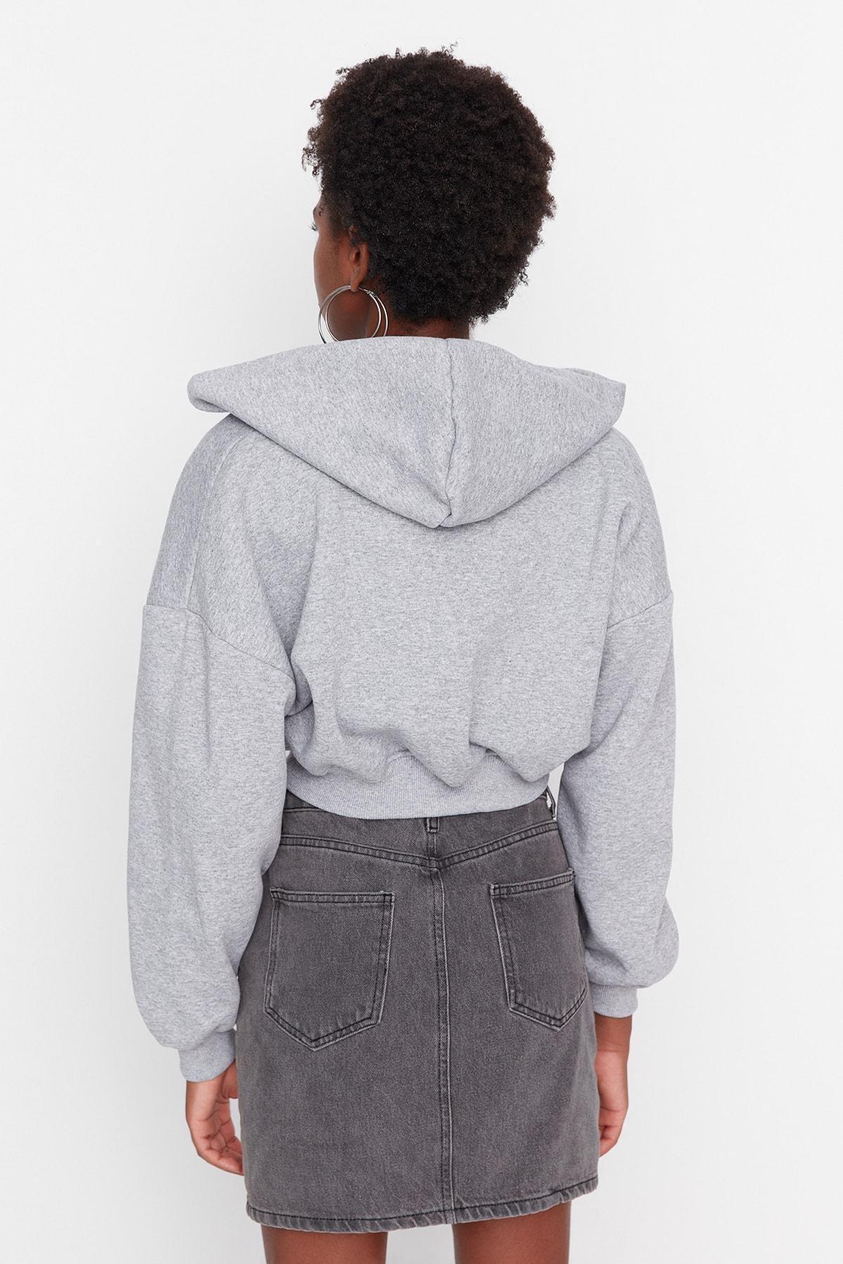 Trendyol - Gray V Neck Sweatshirt