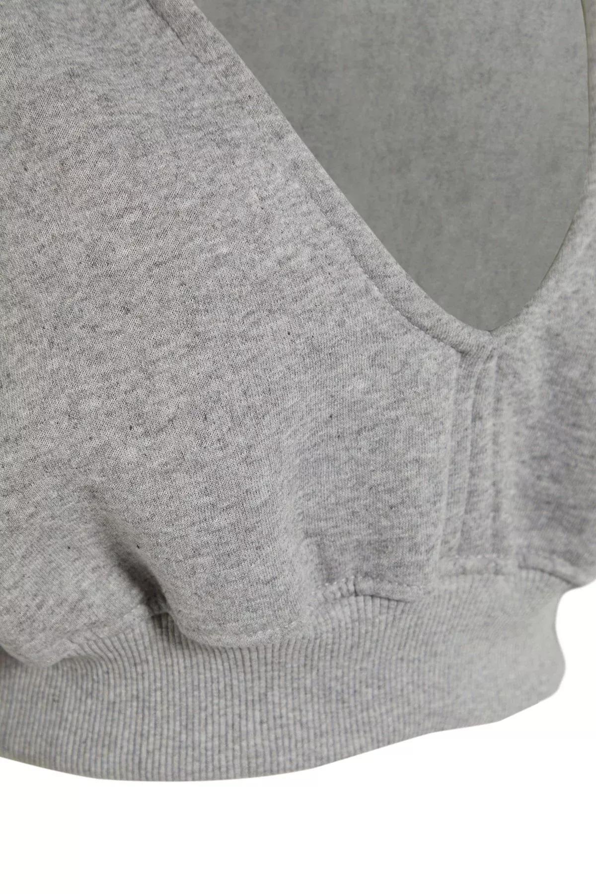 Gray V Neck Sweatshirt, , large image number 5