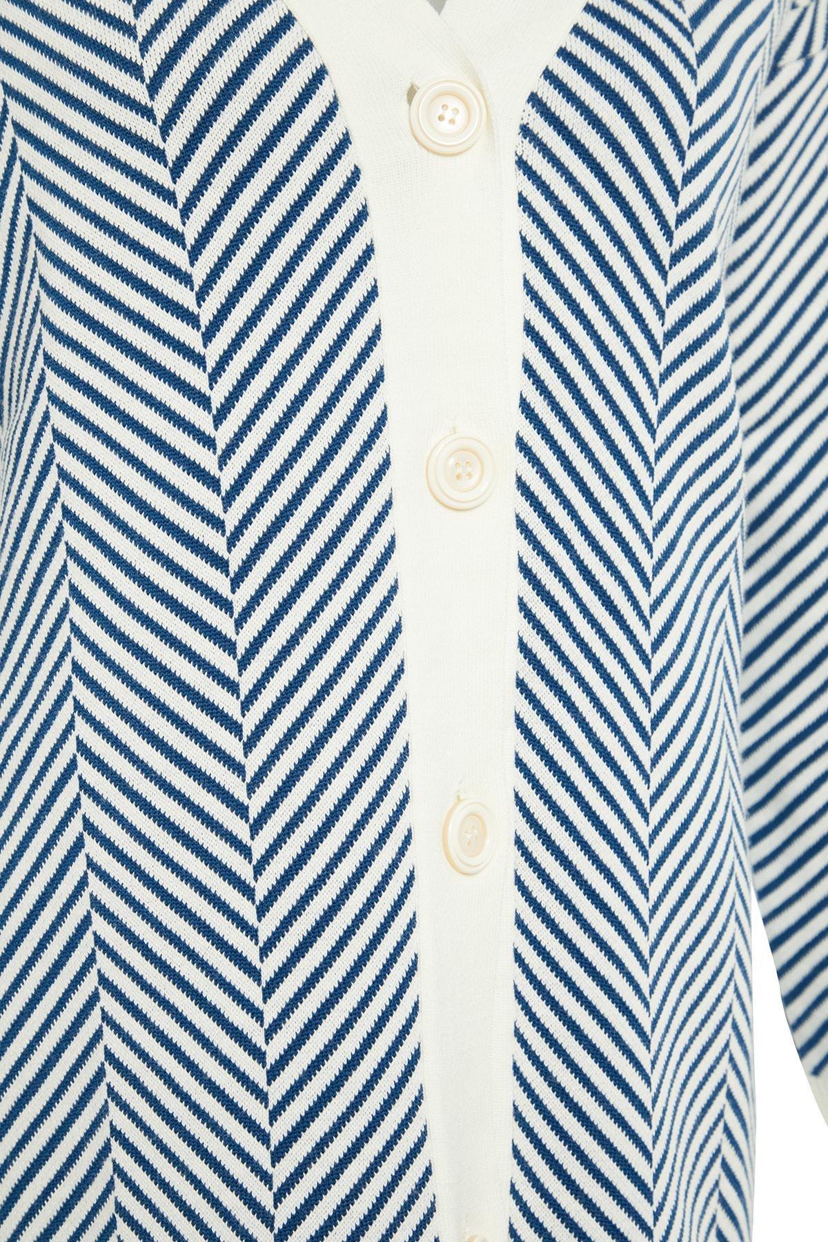 Navy V-Neck Cardigan, , large image number 5