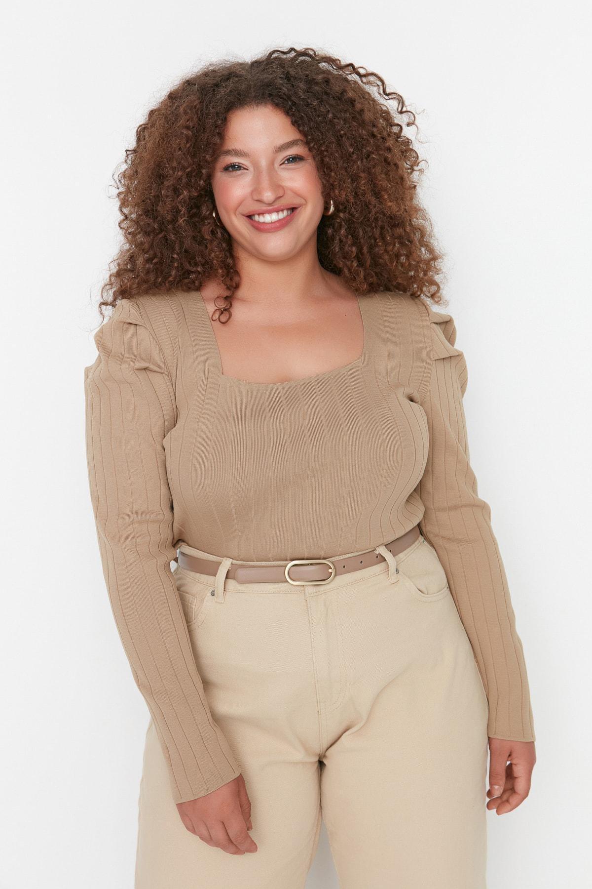 Beige Slim Plus Size Square Collar Blouse, , large image number 0