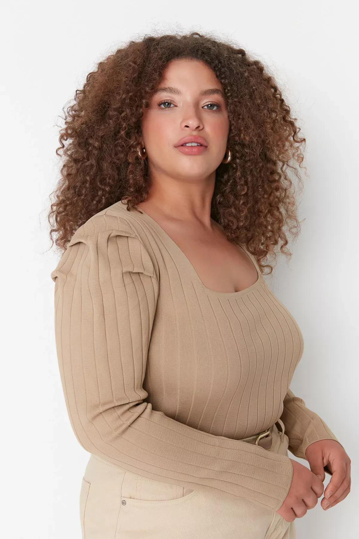 Beige Slim Plus Size Square Collar Blouse, , large image number 1