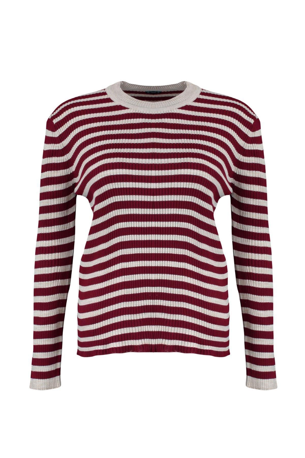 Burgundy Striped Plus Size Sweater, , large image number 6