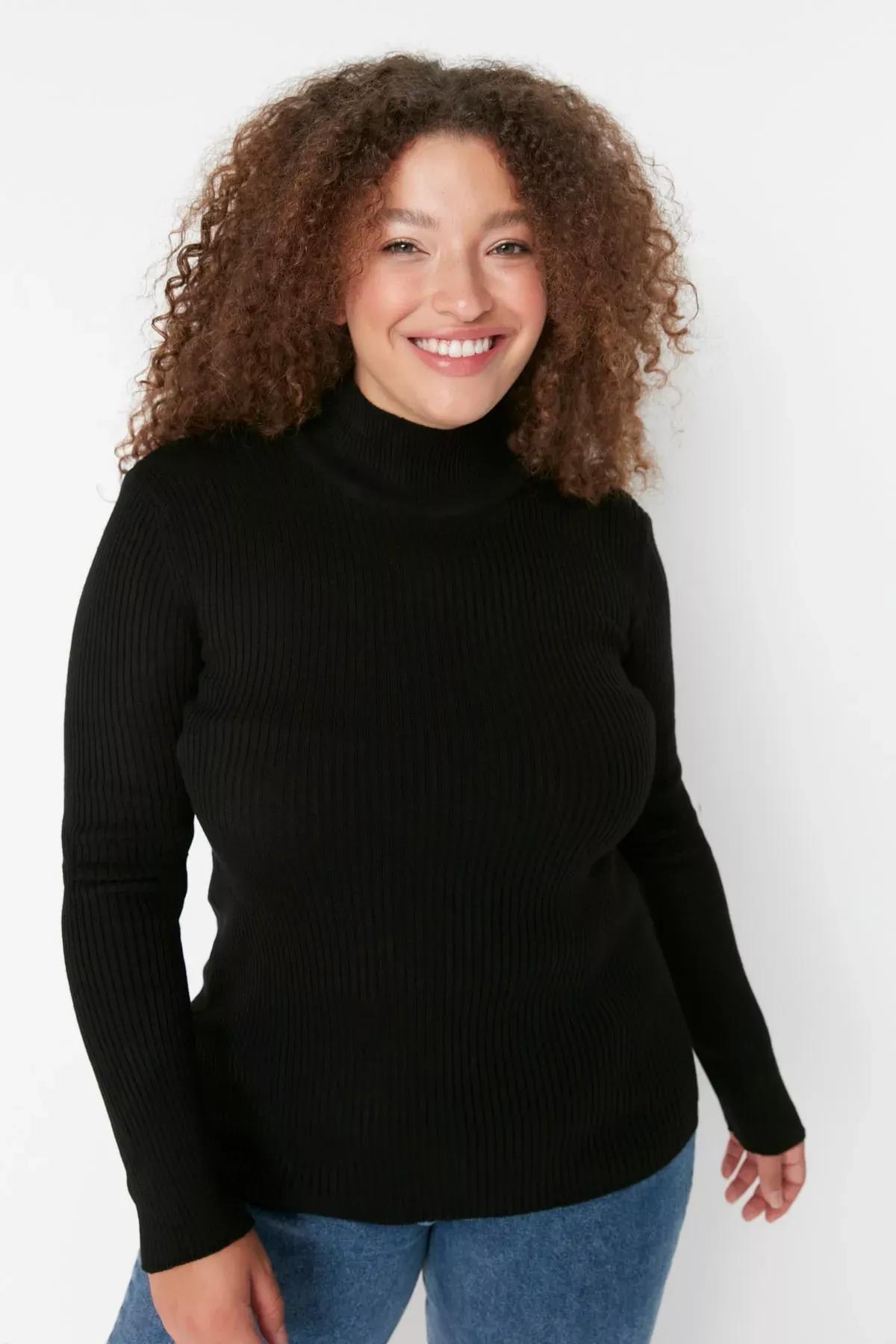Black Knitted Plus Size Sweater, , large image number 1