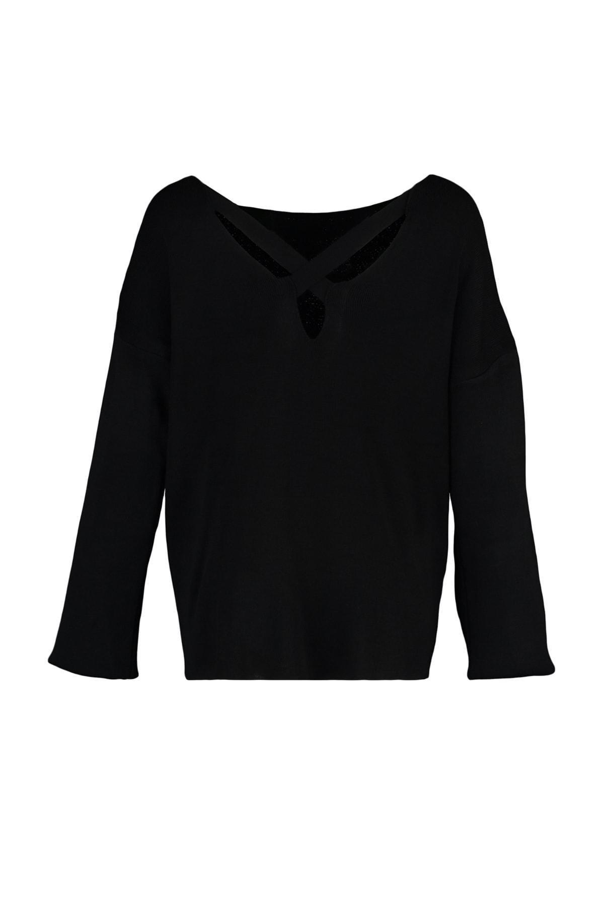 Black Cut-Out Plus Size Sweater, , large image number 7