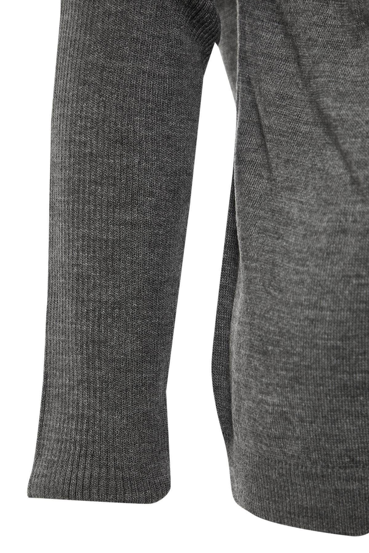 Gray Relaxed Plus Size Sweater, , large image number 5