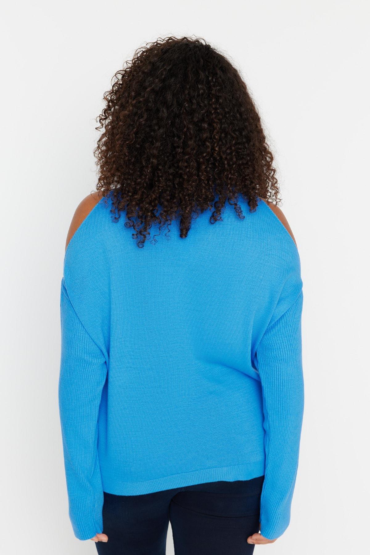 Blue Relaxed Plus Size Sweater, , large image number 4