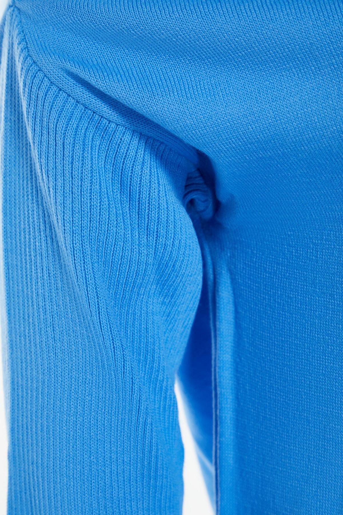 Blue Relaxed Plus Size Sweater, , large image number 7