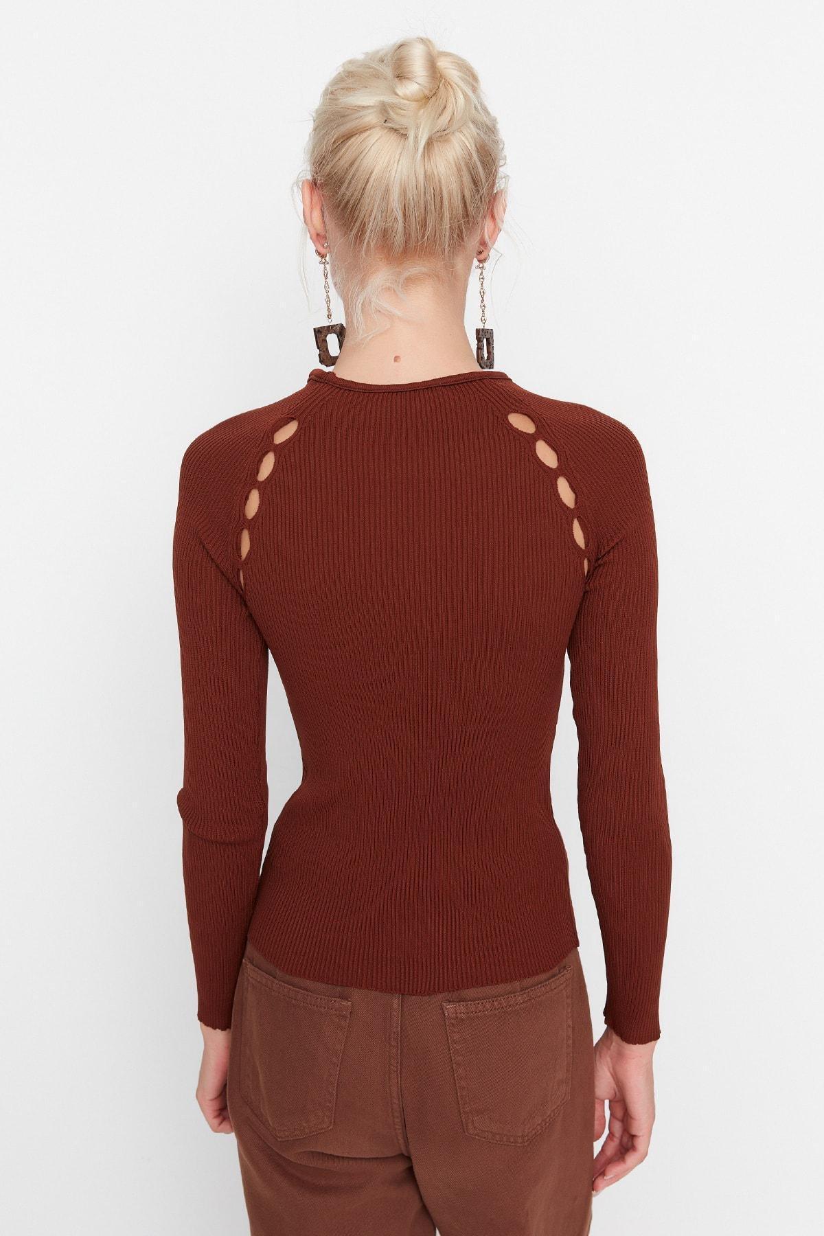 Brown Crew Neck Sweater, , large image number 4