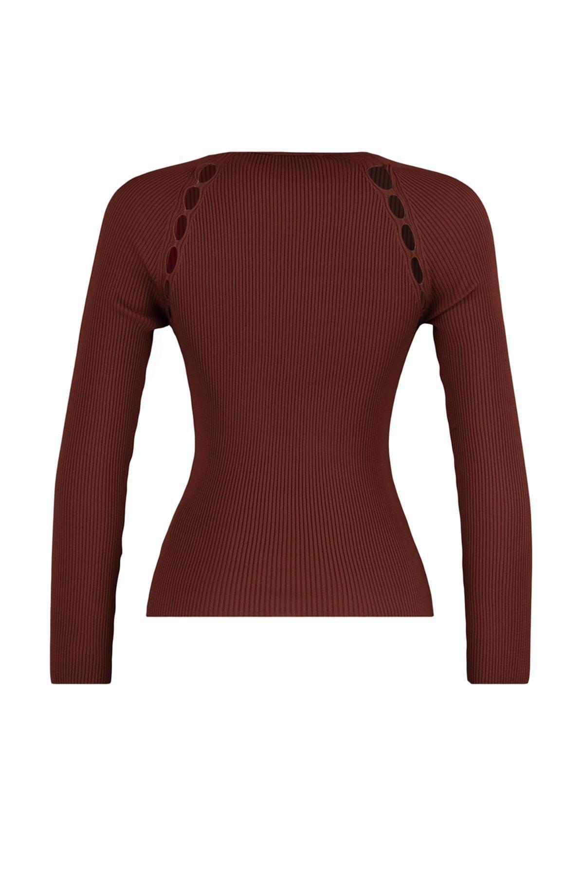 Brown Crew Neck Sweater, , large image number 7