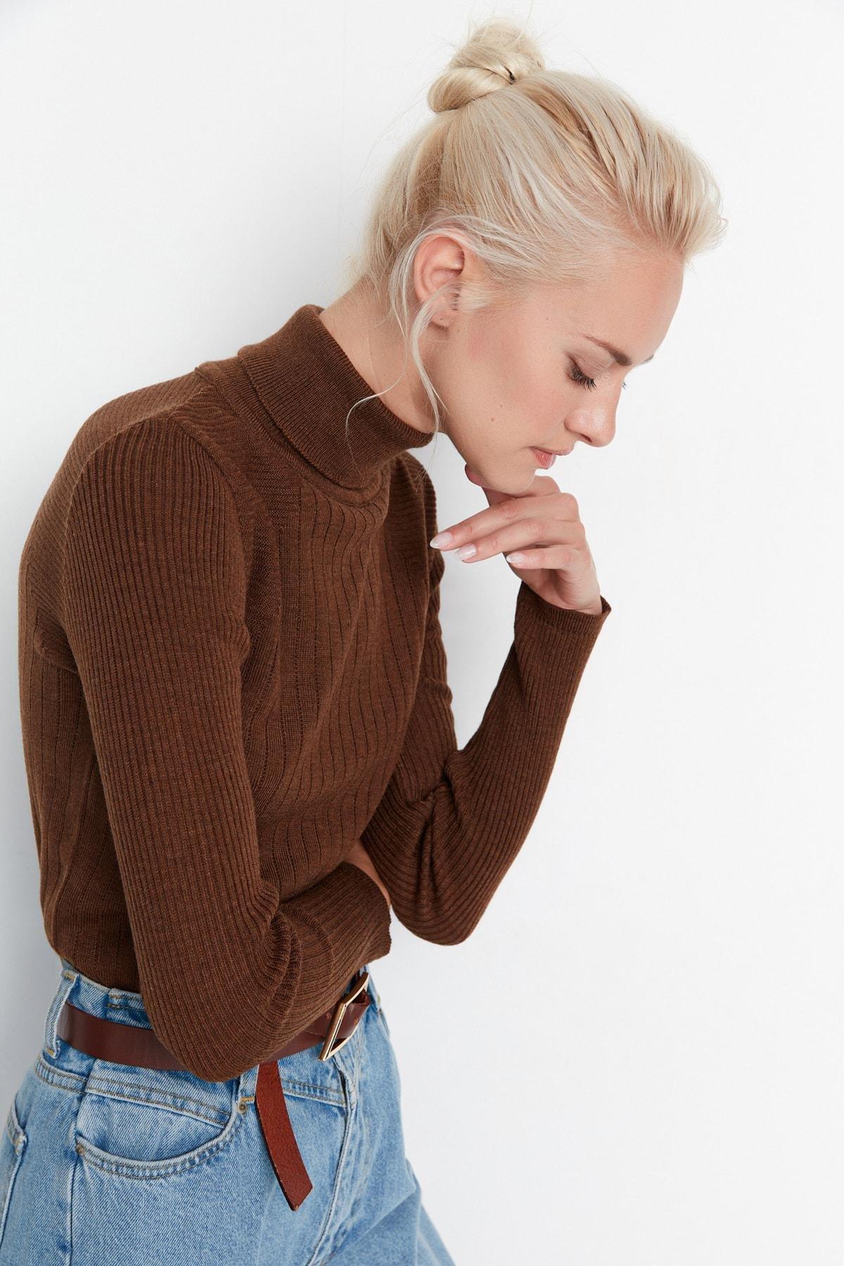 Trendyol - Brown Knitted Sweater