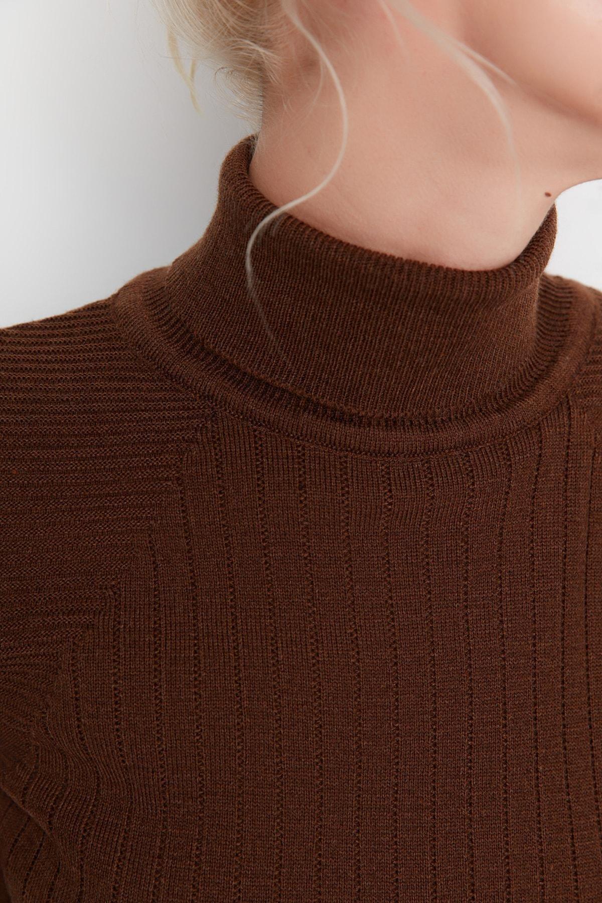 Trendyol - Brown Knitted Sweater