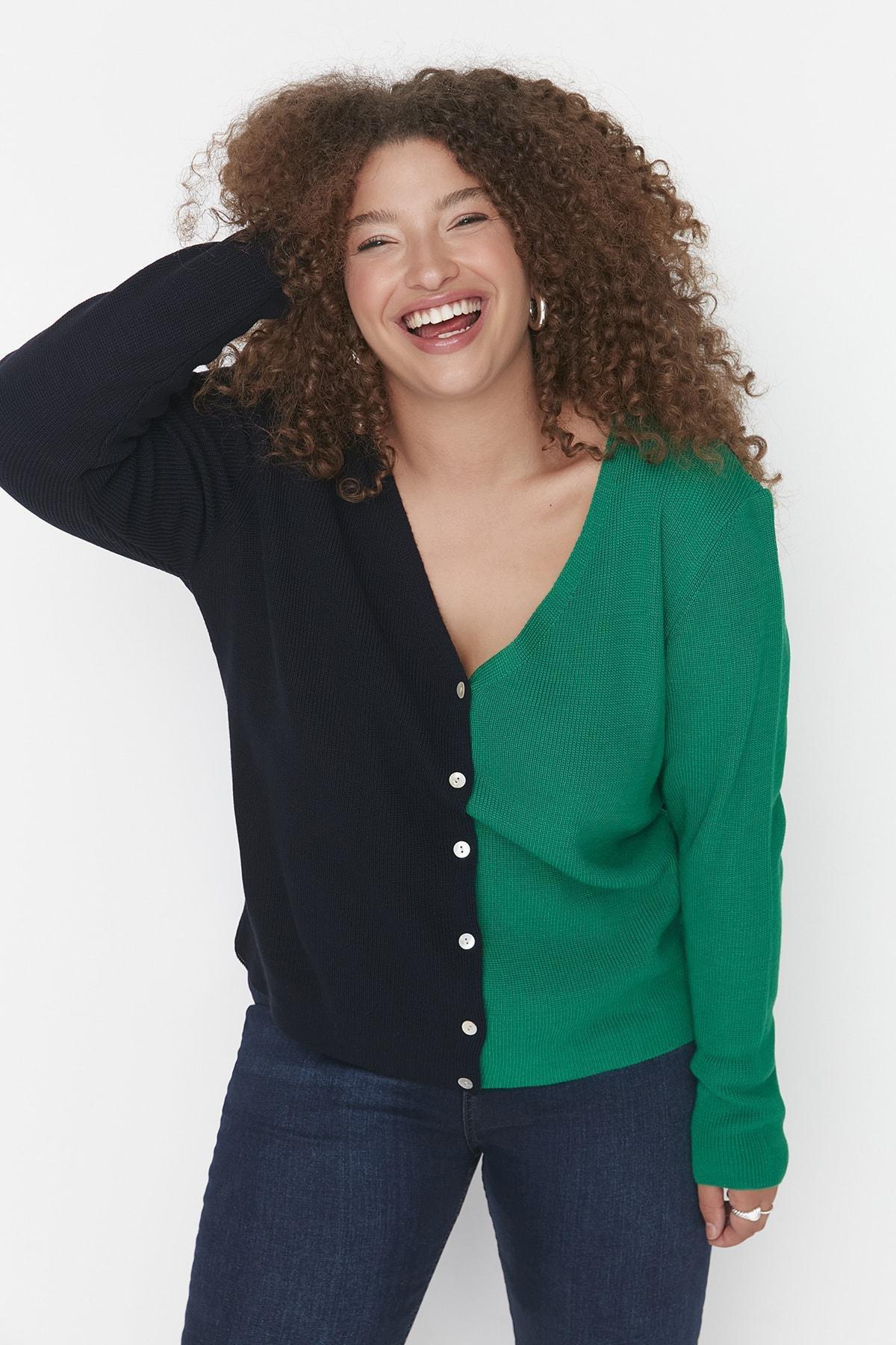 Trendyol - Navy Colourblock Plus Size Cardigan