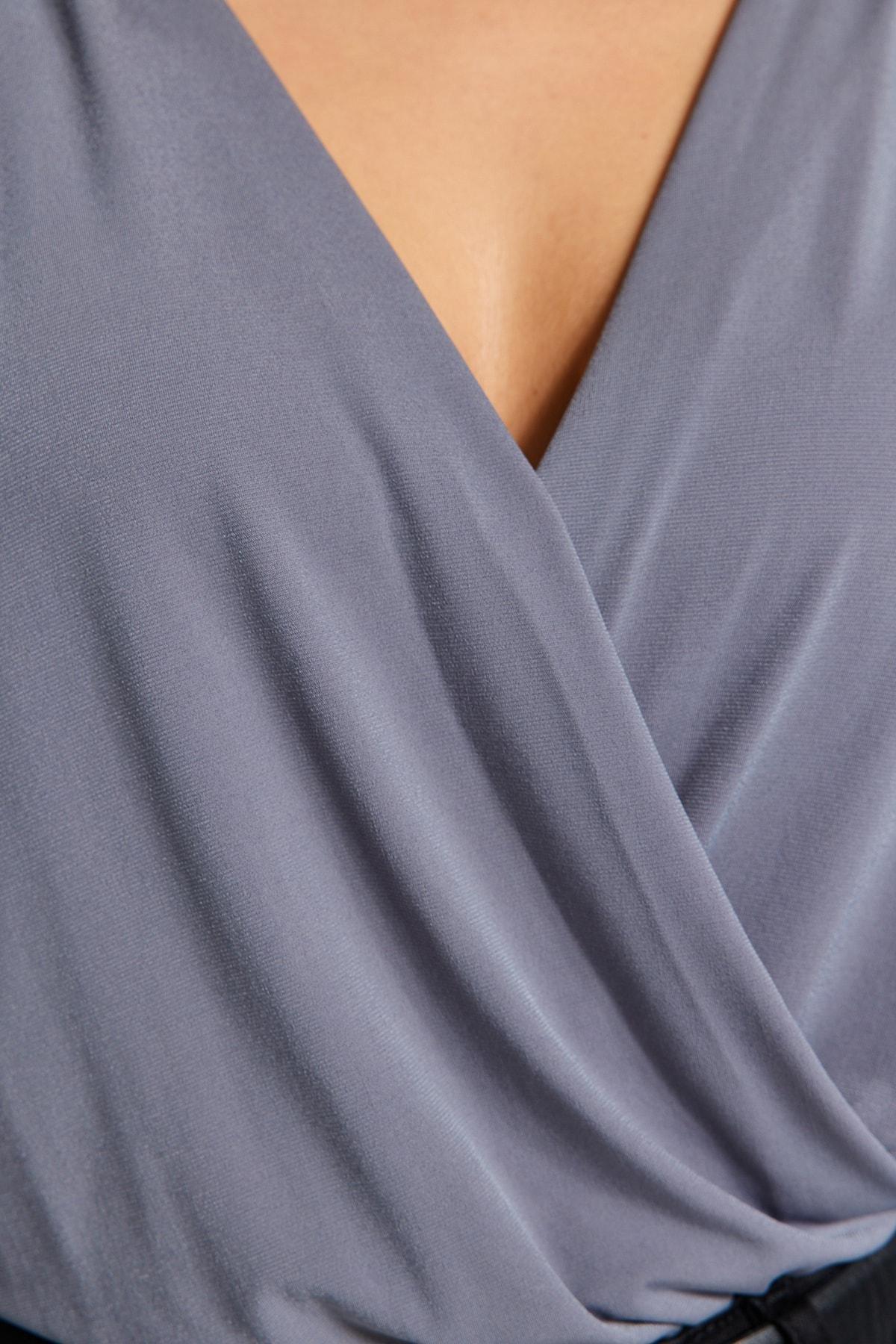 Gray V-Neck Slim Plus Size Bodysuit, , large image number 4