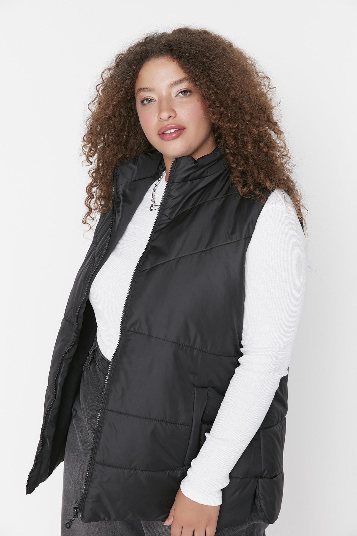 Black Puffer Plus Size Vest, , large image number 1