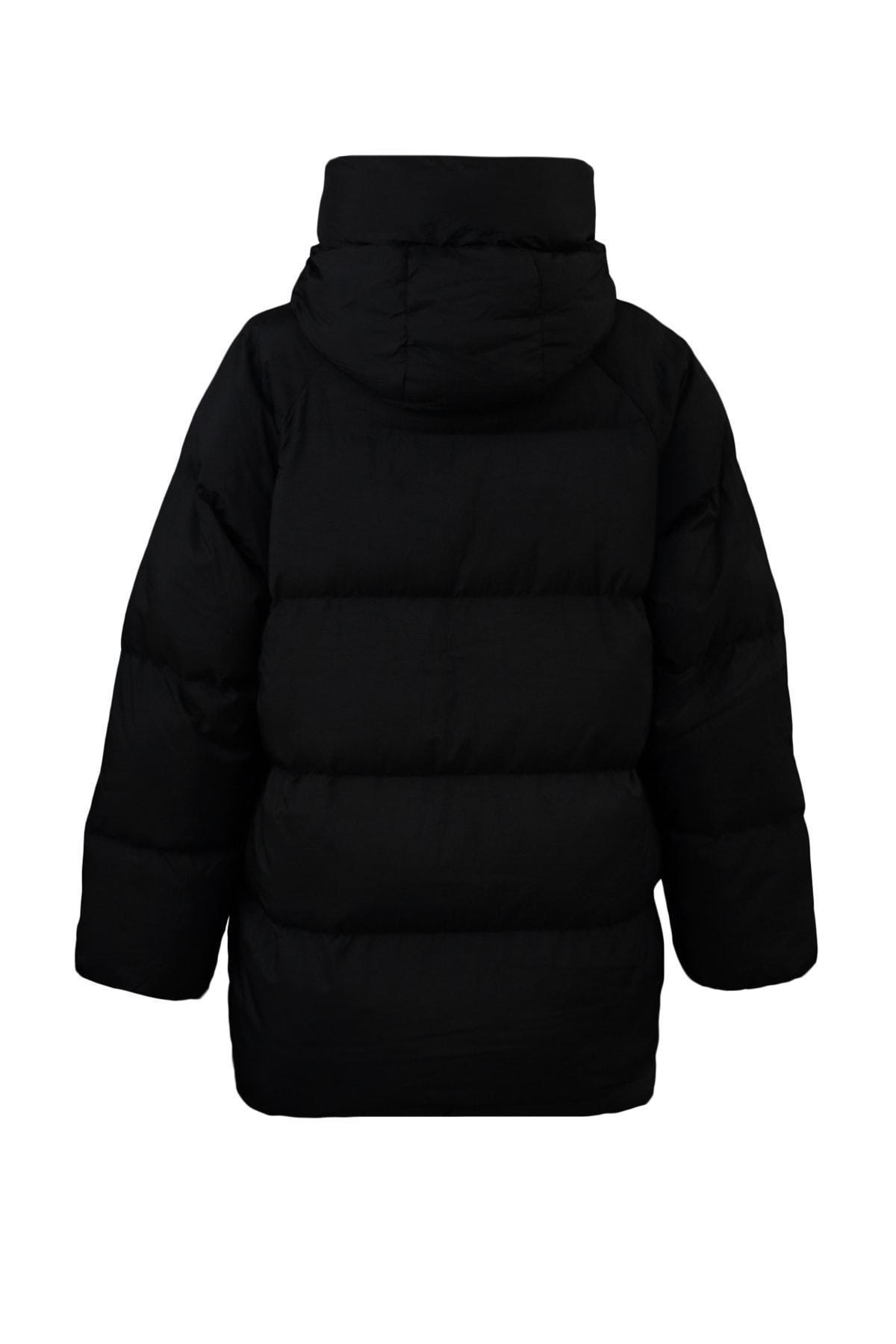 Black Oversize Puffer Jacket, , large image number 7