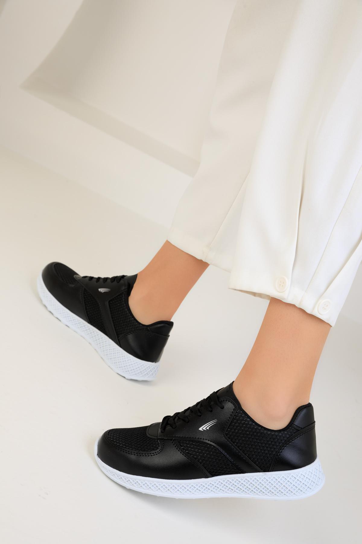 Black Flat Sneakers, , large image number 3