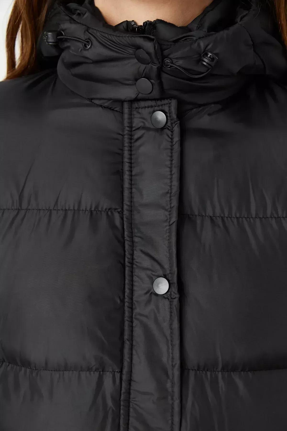 Black Puffer Jacket, Black, large image number 2
