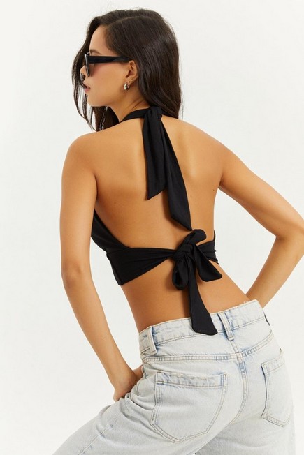 Cool & Sexy - Black Fitted Bodycon Crop Top