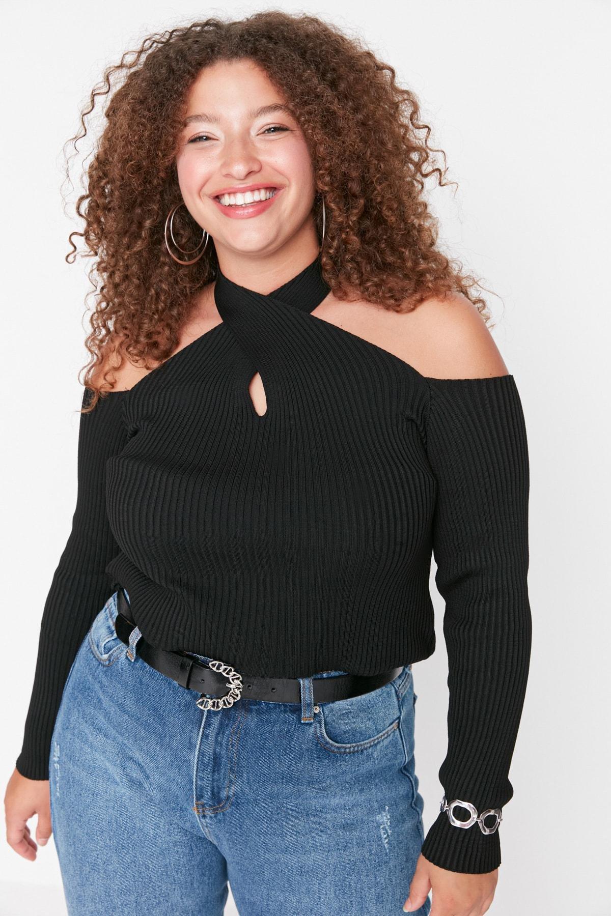 Black Fitted Plus Size Sweater, , large image number 0