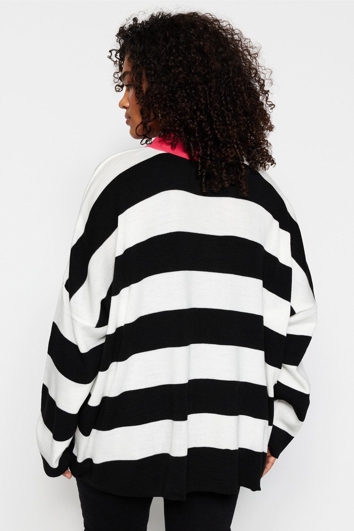 Pink Relaxed Striped Plus Size Sweater, , large image number 4
