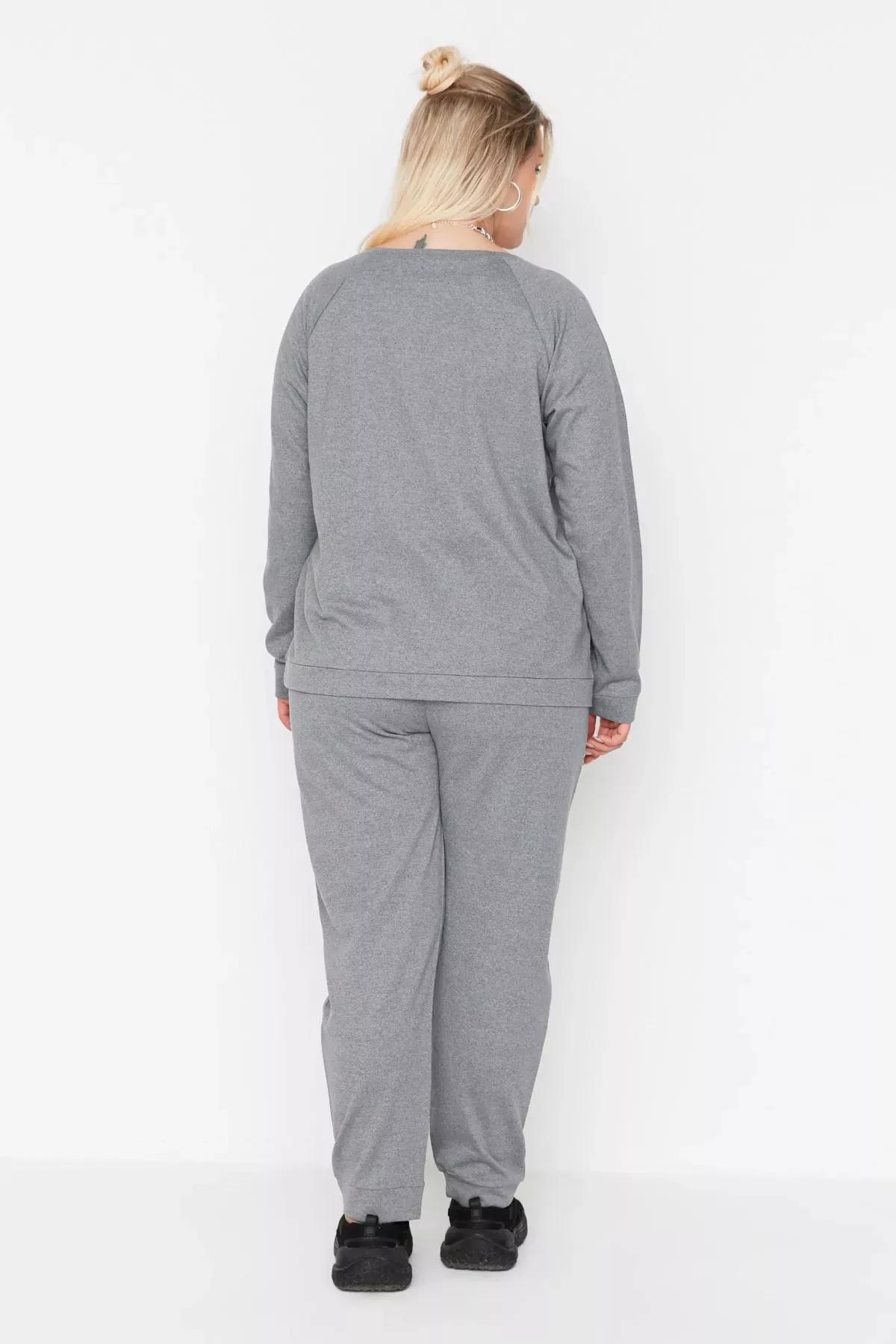 طقم بيجاما بفتحة رقبة مستديرة للمقاسات الكبيرة، رمادي, Gray, large image number 4