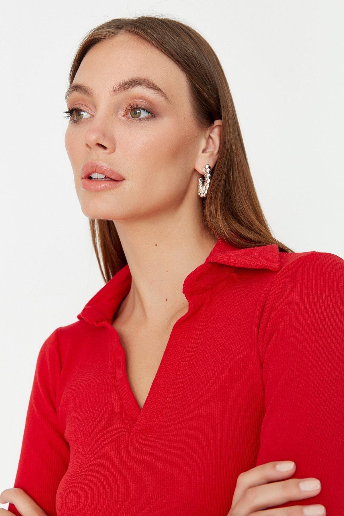 Trendyol - Red Polo Neck Fitted Blouse